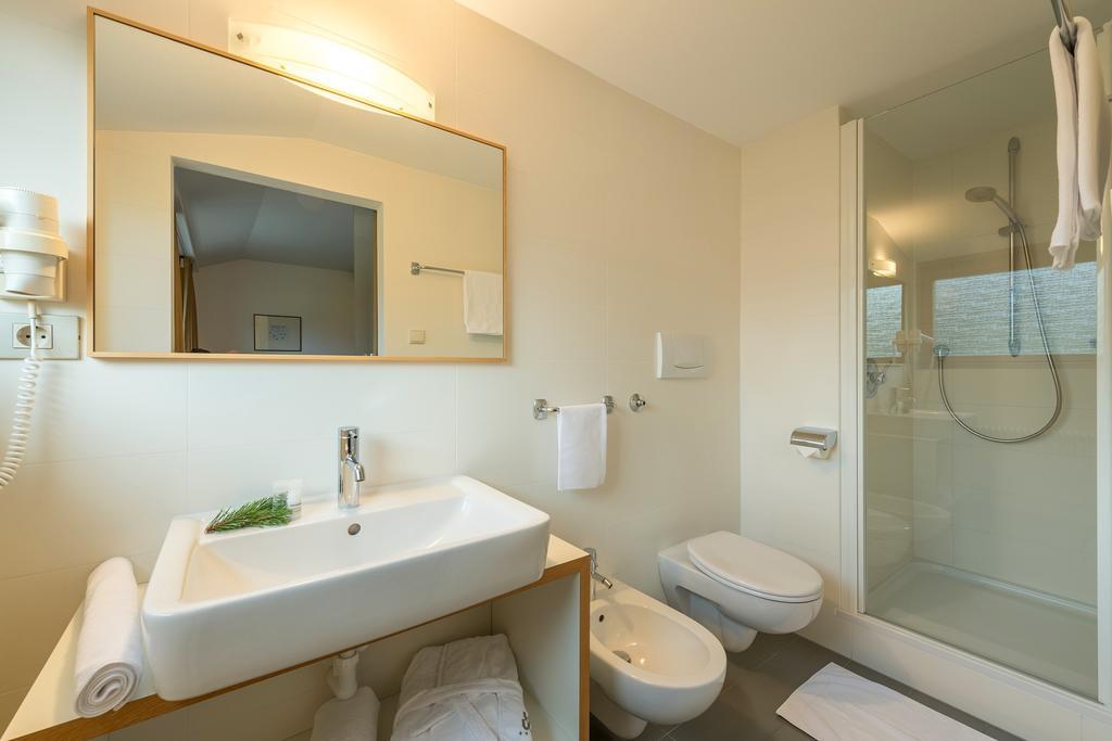 Hotel Tre Cime Sesto - Sexten מראה חיצוני תמונה